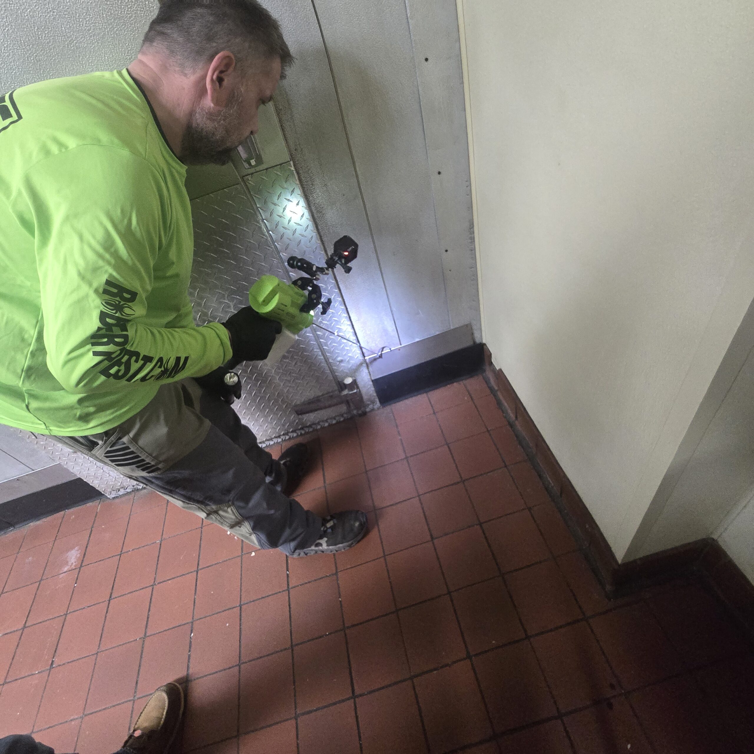 Roberts Pest Control German roach cleanout service in St. Louis